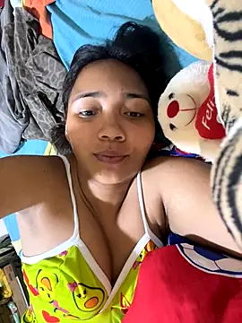 effie castroo online show from October 2025 03:34:01 PM