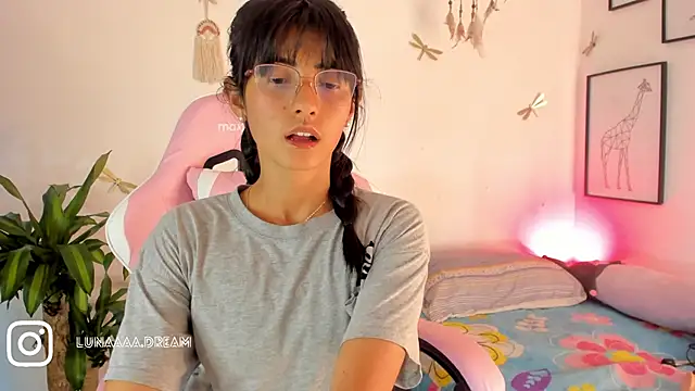 princessluna 19 online show from May 2026 08:40:02 PM