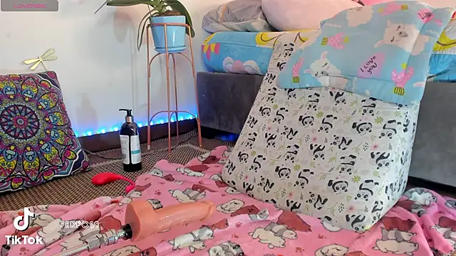 princessluna 19 online show from April 2026 02:27:02 AM