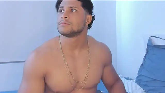 Evansdark1 online show from March 2026 07:10:02 PM