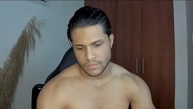 Evansdark1 online show from June 2026 11:05:01 PM