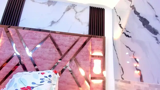 kandy bronw online show from April 2026 01:50:01 AM