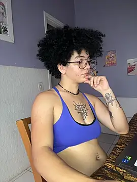 CamillyBlum online show from October 2025 10:01:02 PM