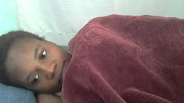 Snapshot of sexythae32 chatting on September 2025 04:05:01 AM sexythae32 online show from September 2025 04:05:01 AM