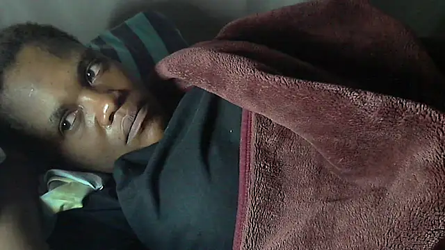 Snapshot of sexythae32 chatting on September 2025 01:17:02 AM sexythae32 online show from September 2025 01:17:02 AM