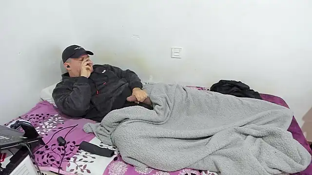 Snapshot of fuckynations chatting on March 2025 01:20:02 PM fuckynations online show from March 2025 01:20:02 PM