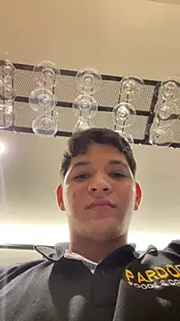 RobinLenoxx online show from November 2025 12:14:01 AM