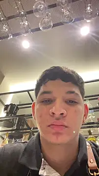 RobinLenoxx online show from November 2025 10:42:02 PM