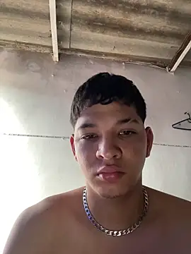 Snapshot of RobinLenoxx chatting on October 2025 04:49:02 PM RobinLenoxx online show from October 2025 04:49:02 PM