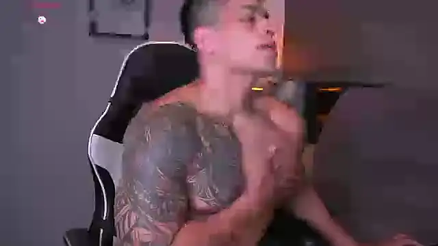 tyler muscle1 online show from October 2025 01:16:01 AM