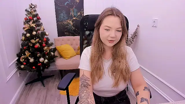 MariaRobinsone online show from December 2025 11:45:01 AM