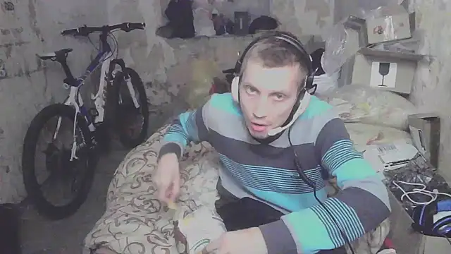 makarov1993 online show from October 2025 08:49:01 AM