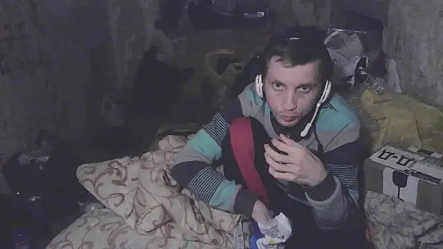 Snapshot of makarov1993 chatting on November 2025 09:48:02 PM makarov1993 online show from November 2025 09:48:02 PM