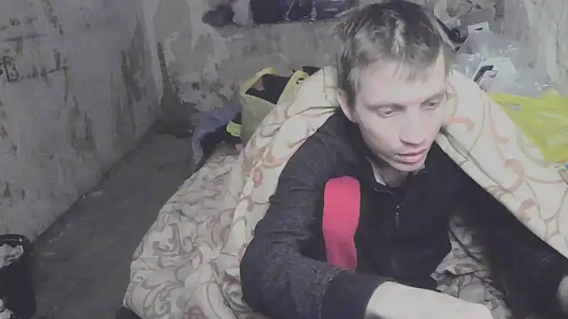 Snapshot of makarov1993 chatting on November 2025 07:19:01 PM makarov1993 online show from November 2025 07:19:01 PM