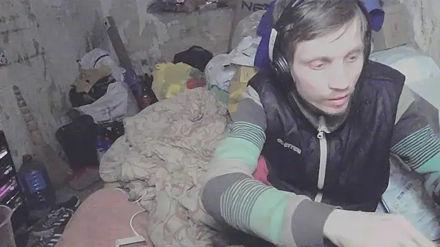 makarov1993 online show from February 2026 11:04:01 PM