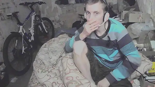 makarov1993 online show from October 2025 08:31:01 PM