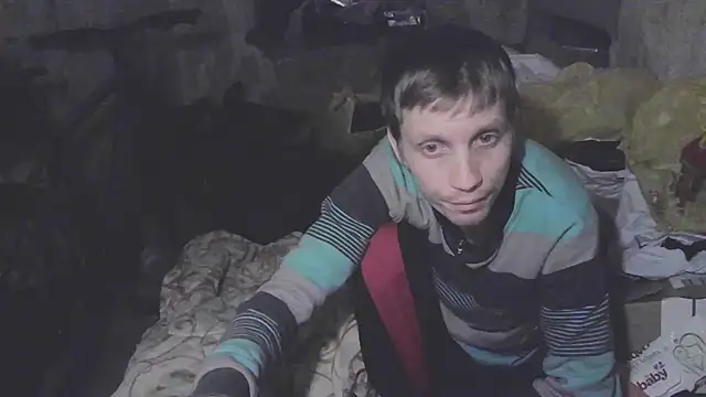 Snapshot of makarov1993 chatting on December 2025 12:37:01 PM makarov1993 online show from December 2025 12:37:01 PM