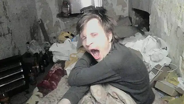 Snapshot of makarov1993 chatting on May 2026 03:04:01 AM makarov1993 online show from May 2026 03:04:01 AM