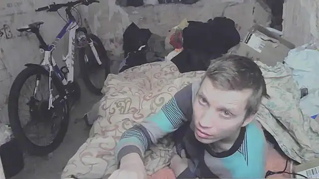 Snapshot of makarov1993 chatting on October 2025 09:18:02 AM makarov1993 online show from October 2025 09:18:02 AM