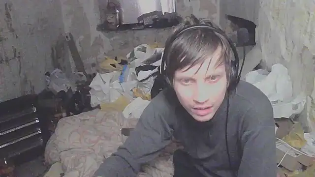 Snapshot of makarov1993 chatting on May 2026 10:19:01 PM makarov1993 online show from May 2026 10:19:01 PM