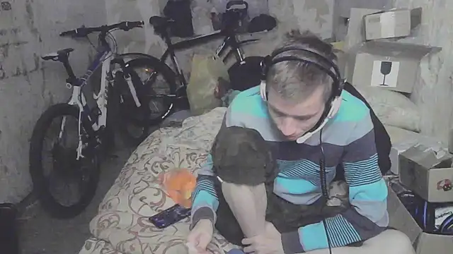 makarov1993 online show from October 2025 05:31:02 AM