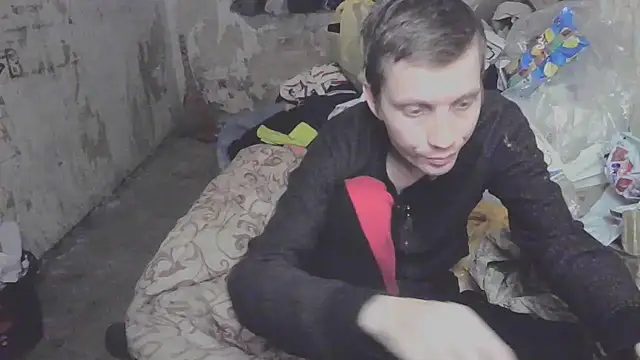 Snapshot of makarov1993 chatting on November 2025 09:48:02 AM makarov1993 online show from November 2025 09:48:02 AM