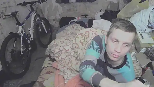 Snapshot of makarov1993 chatting on October 2025 09:54:02 AM makarov1993 online show from October 2025 09:54:02 AM