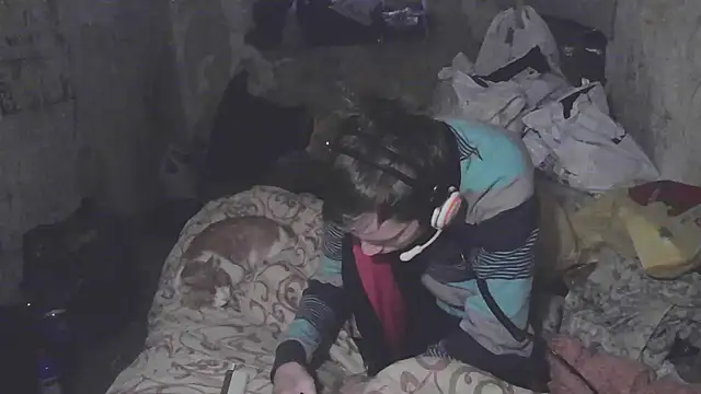 Snapshot of makarov1993 chatting on November 2025 10:04:02 AM makarov1993 online show from November 2025 10:04:02 AM