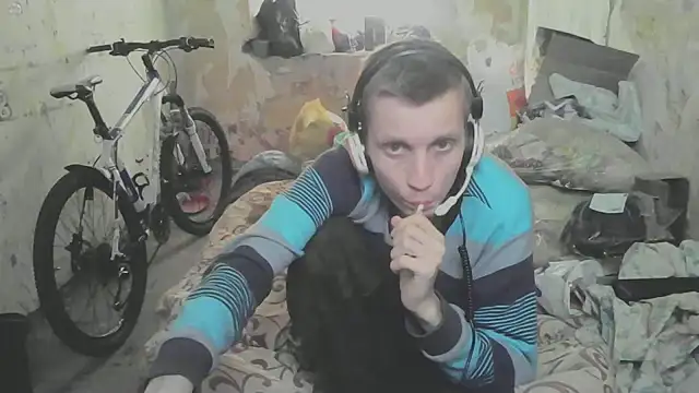 makarov1993 online show from October 2025 12:40:01 PM