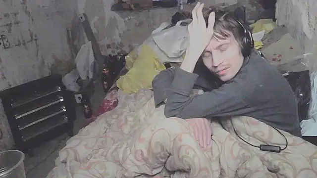 makarov1993 online show from April 2026 10:25:02 PM