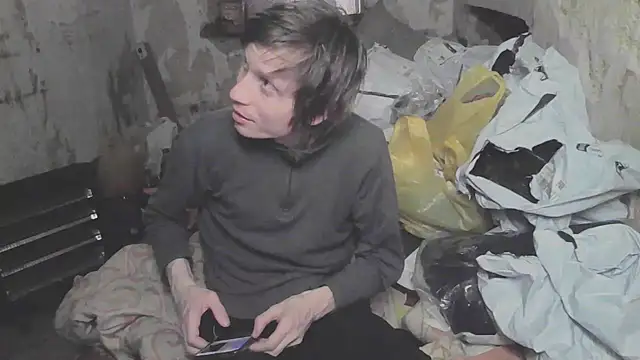 Snapshot of makarov1993 chatting on May 2026 10:53:01 AM makarov1993 online show from May 2026 10:53:01 AM