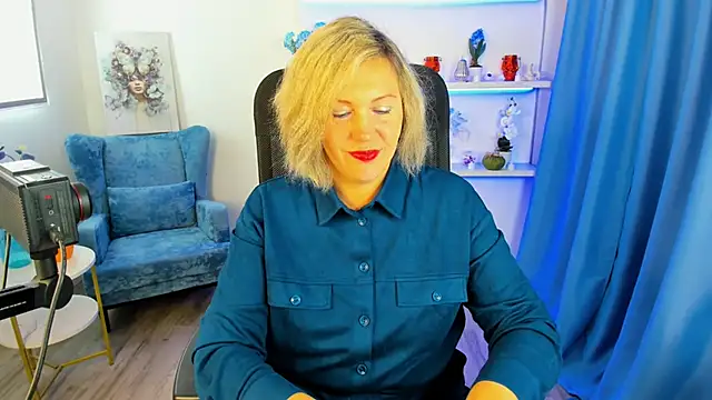 NinaStarle online show from October 2025 04:36:01 AM