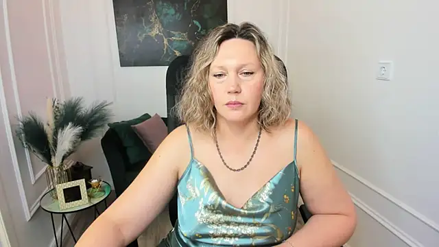 NinaStarle online show from April 2026 08:28:01 AM