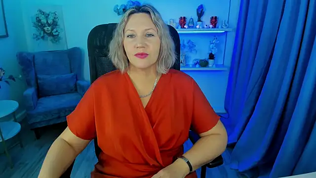 NinaStarle online show from October 2025 04:44:02 AM