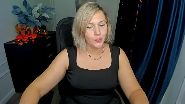 NinaStarle online show from October 2025 04:56:01 AM
