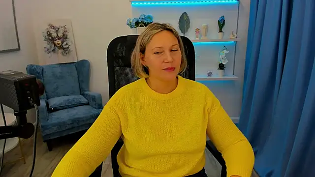 NinaStarle online show from October 2025 11:45:02 AM