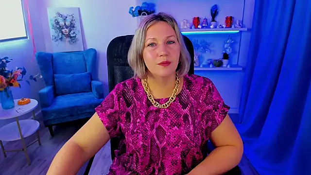 NinaStarle online show from October 2025 04:44:01 AM