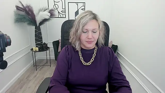 NinaStarle online show from November 2025 04:24:01 AM