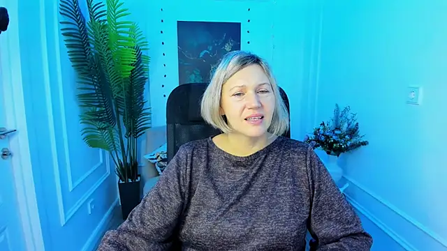 NinaStarle online show from October 2025 04:33:01 AM