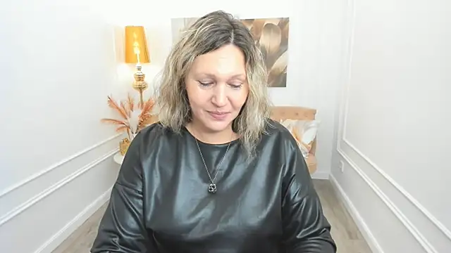 NinaStarle online show from May 2026 12:03:01 PM