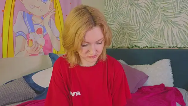 Snapshot of Alice_Pops chatting on October 2025 11:33:01 AM Alice Pops online show from October 2025 11:33:01 AM