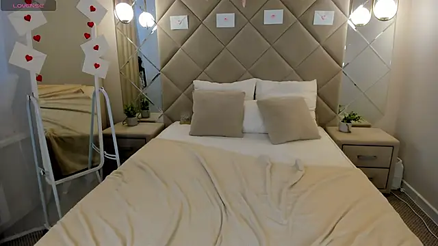 Chloee White online show from February 2026 09:42:01 AM