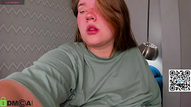 Chloee White online show from September 2025 12:50:02 AM