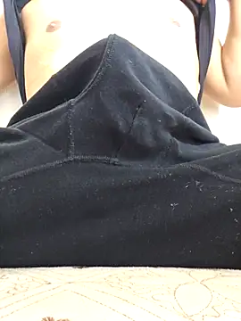 Snapshot of Takumin-mogmog chatting on October 2025 03:52:02 AM Takumin-mogmog online show from October 2025 03:52:02 AM