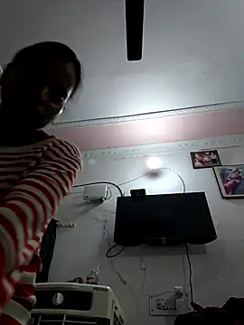 JHILMIL online show from November 2025 04:50:01 AM