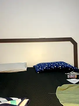 Casalmasc online show from November 2025 03:59:01 PM