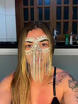 Casalmasc online show from November 2025 01:42:01 AM