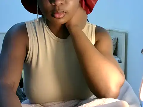 zoe215 online show from May 2026 12:57:02 PM
