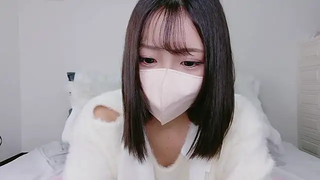 Snapshot of ito_05 chatting on December 2025 09:32:01 AM ito 05 online show from December 2025 09:32:01 AM