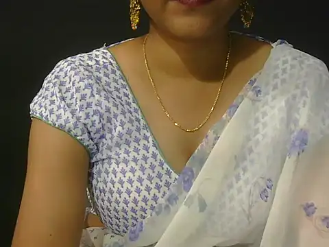 Snapshot of Priyanka_rao chatting on April 2026 04:35:01 PM Priyanka rao online show from April 2026 04:35:01 PM